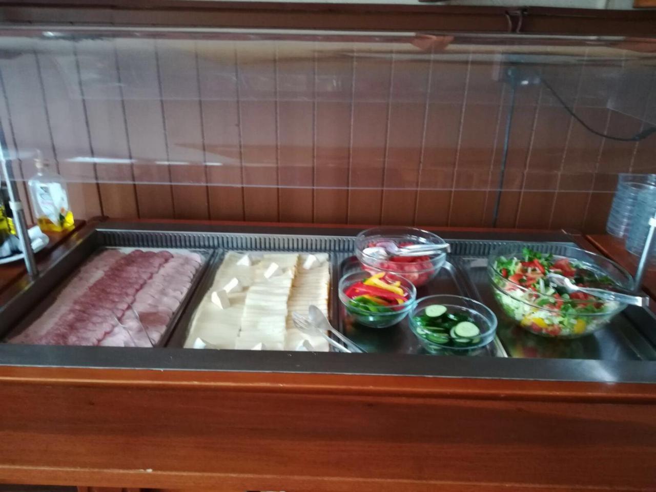 拉塞克酒店 Černá v Pošumaví 外观 照片