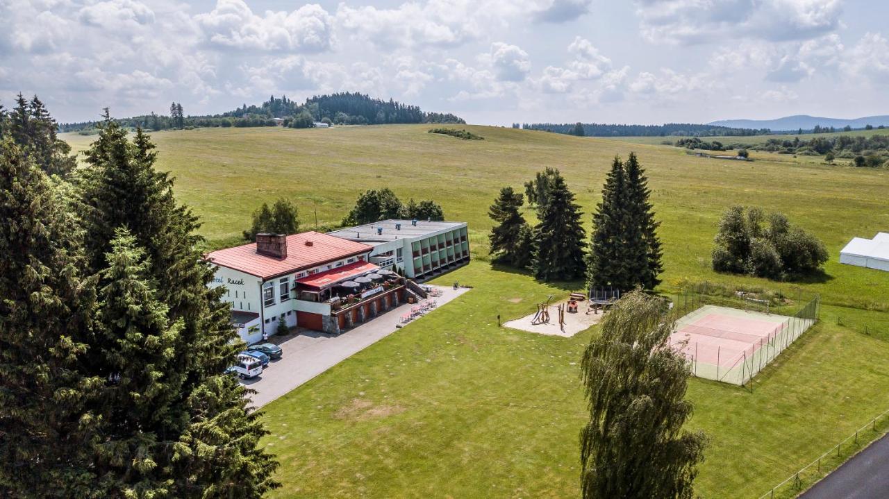 拉塞克酒店 Černá v Pošumaví 外观 照片
